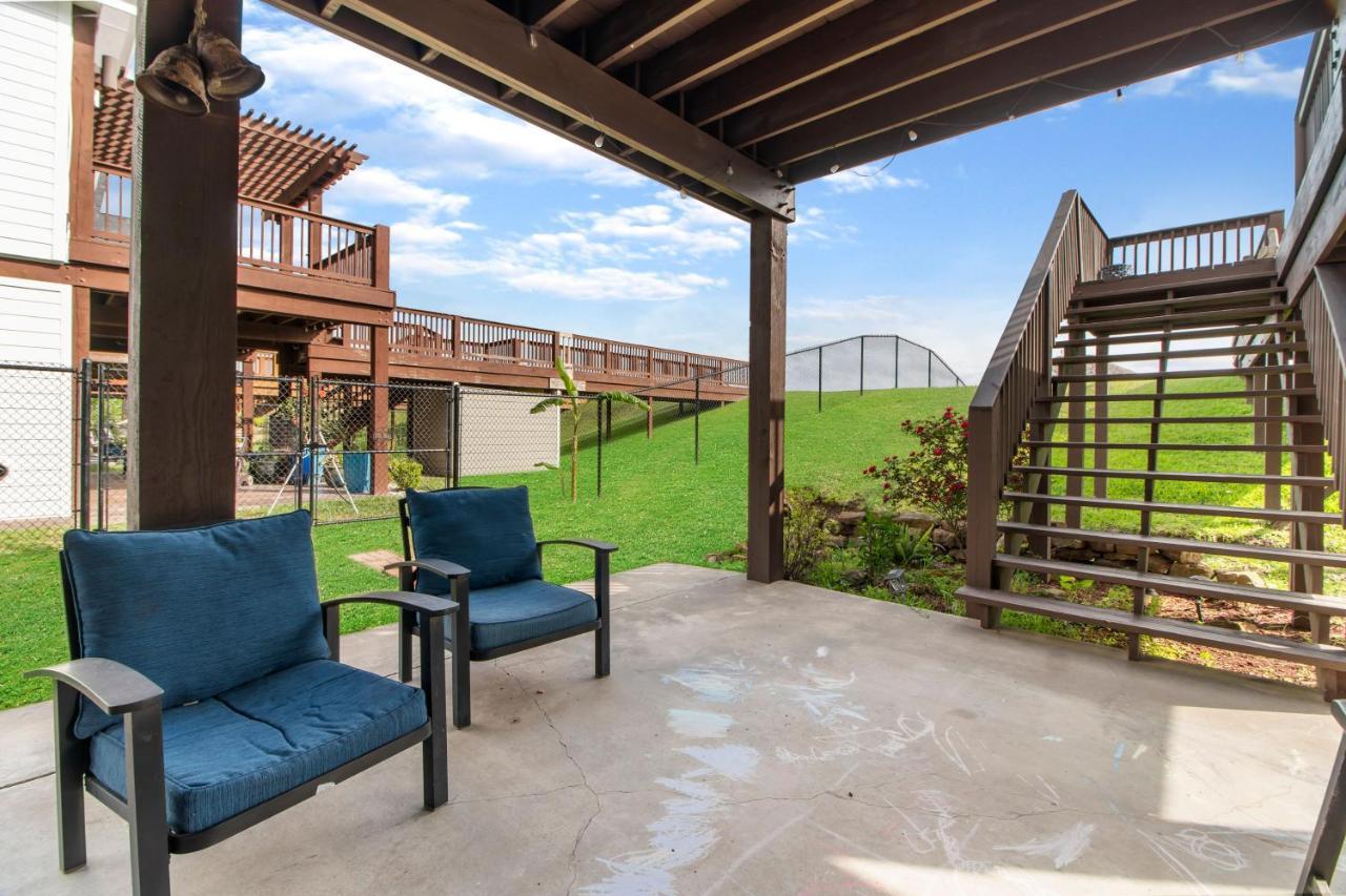 Luxury Waterfront Home Family And Pet Friendly Near Surfside Beach 11 Mins Freeport Eksteriør bilde