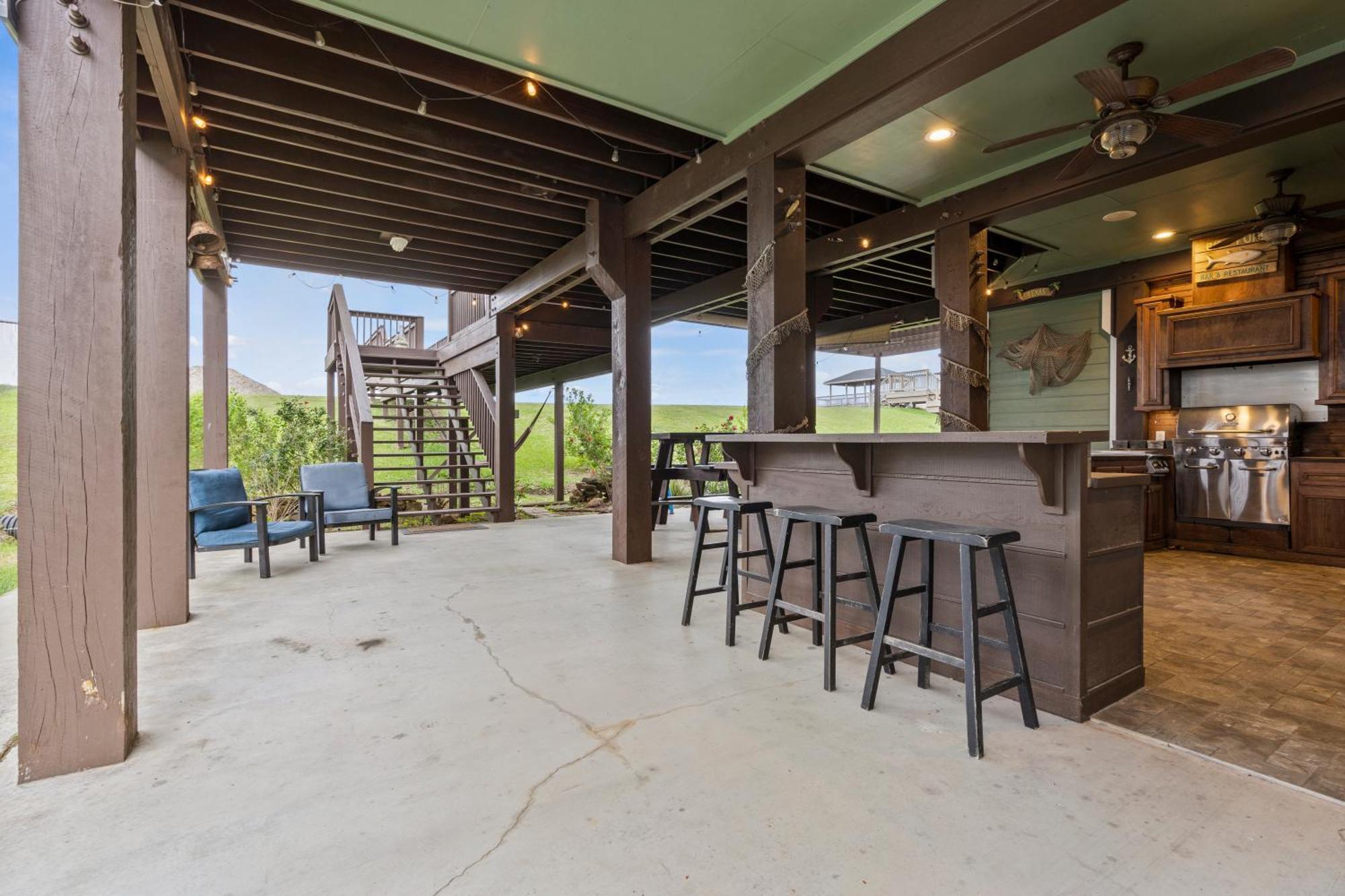 Luxury Waterfront Home Family And Pet Friendly Near Surfside Beach 11 Mins Freeport Eksteriør bilde